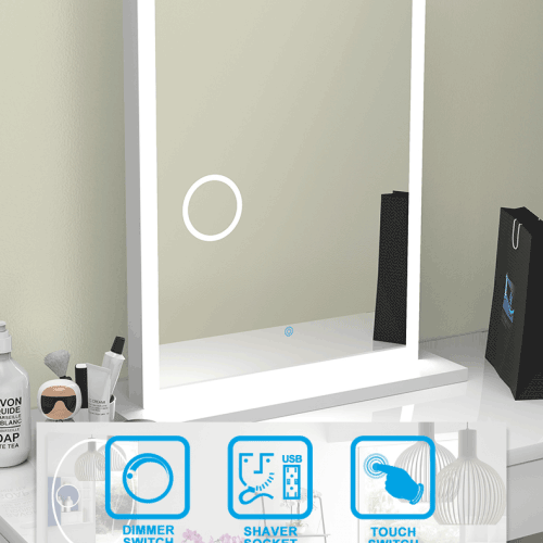 Magnifying led mirror
