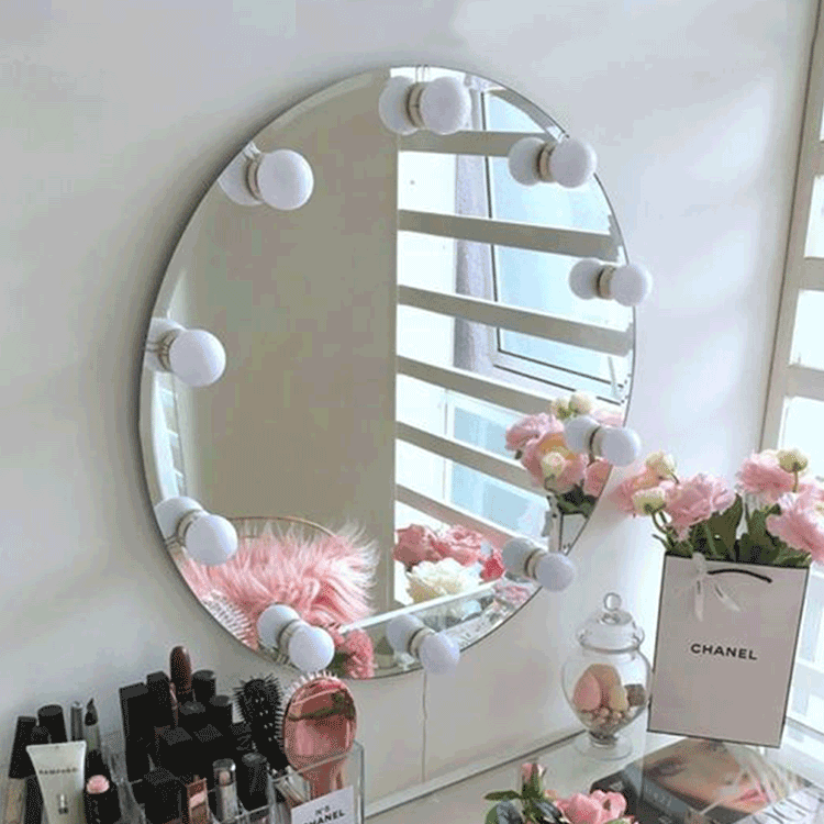 wall mounted hollywood mirror